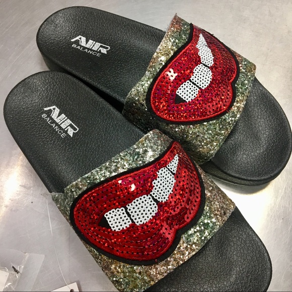 Green glitter lip slide - Picture 5 of 5